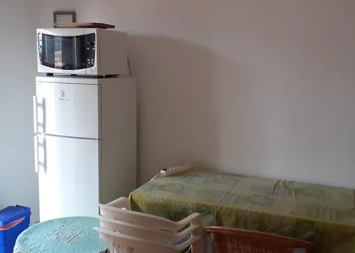 Rudi - One Bedroom With Terrace And Sea View Apartamento