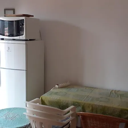 Appartement Rudi - One Bedroom With Terrace And Sea View
